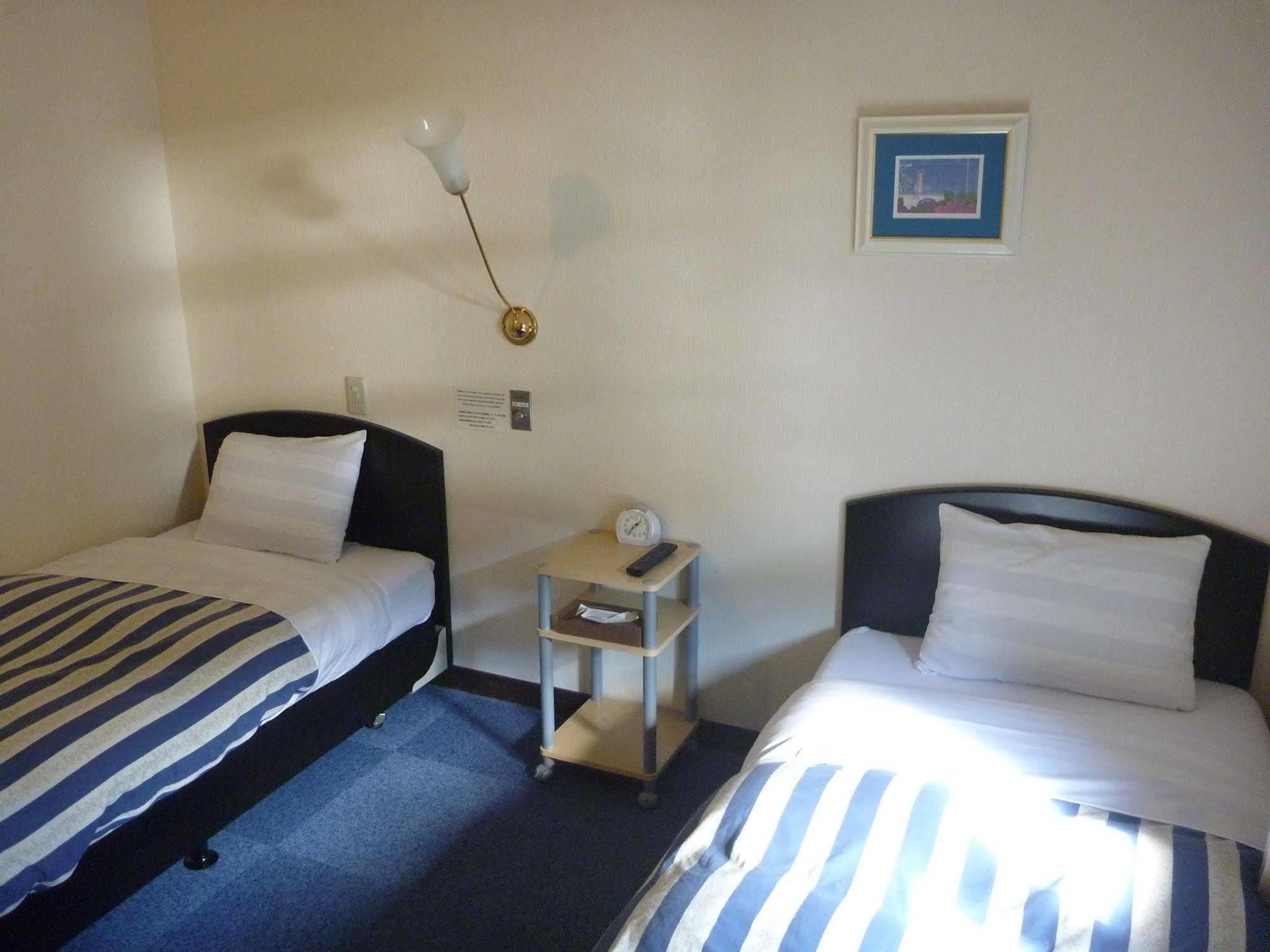 K'S House Hakuba Alps - Travelers Hostel Bagian luar foto