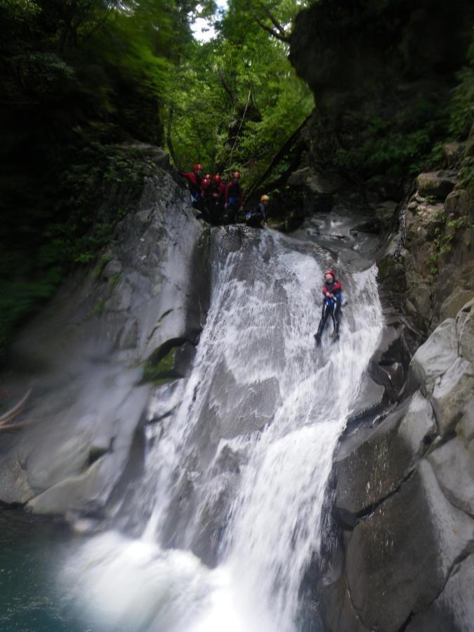 K'S House Hakuba Alps - Travelers Hostel Bagian luar foto